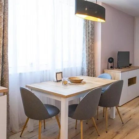 Krisia - Free Parking Apartment Varna